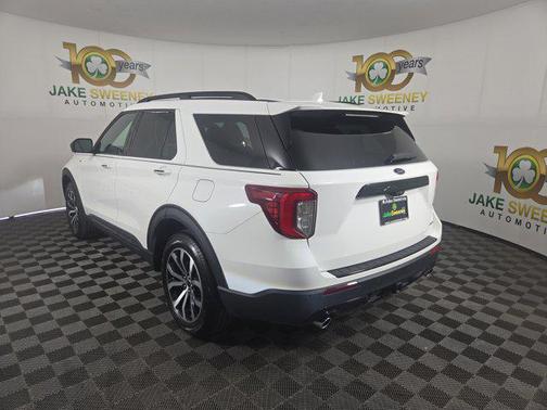 2022 Ford Explorer ST-Line