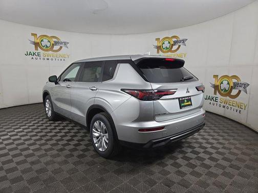 2025 Mitsubishi Outlander ES 2.5 S-AWC