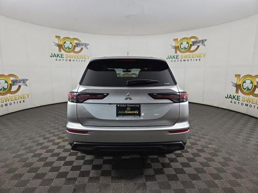 2025 Mitsubishi Outlander ES 2.5 S-AWC
