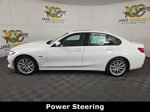 Alpine White 2023 BMW 330e xDrive