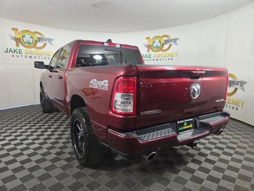Delmonico Red Pearlcoat 2022 RAM 1500 Big Horn/Lone Star