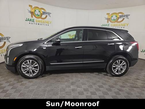 Stellar Black Metallic 2021 Cadillac XT5 Premium Luxury