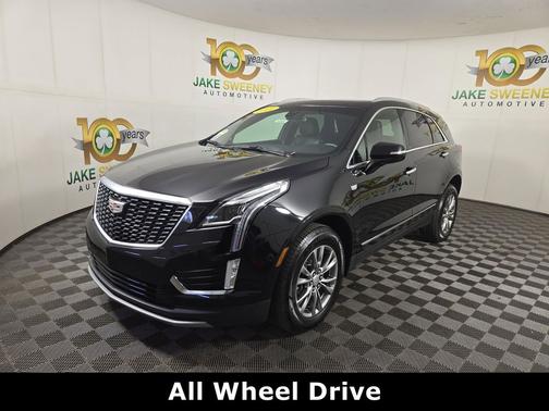 Stellar Black Metallic 2021 Cadillac XT5 Premium Luxury