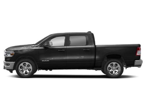 Diamond Black Crystal Pearlcoat 2023 RAM 1500 Big Horn/Lone Star