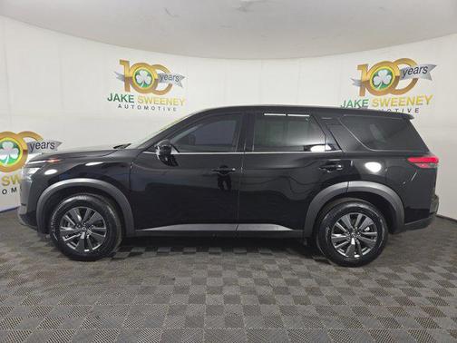 2024 Nissan Pathfinder S 4WD