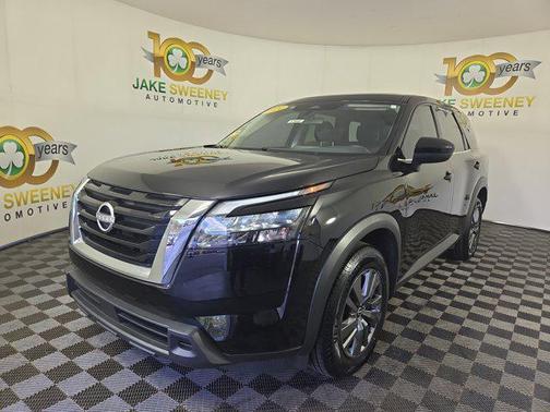 2024 Nissan Pathfinder S 4WD
