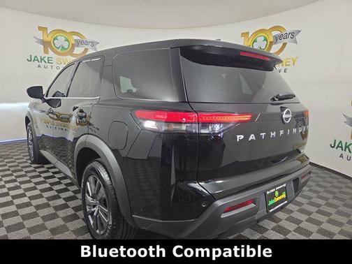 2024 Nissan Pathfinder S 4WD
