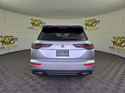 2025 Mitsubishi Outlander ES 2.5 S-AWC