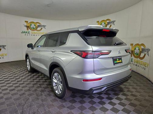 2025 Mitsubishi Outlander ES 2.5 S-AWC