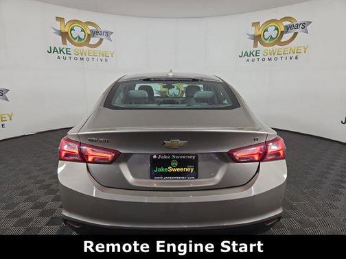 2022 Chevrolet Malibu FWD LT