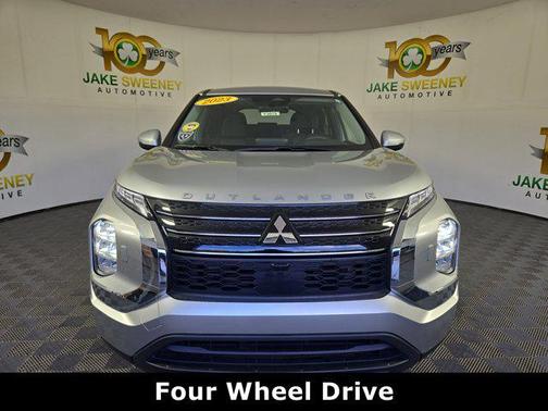 2023 Mitsubishi Outlander ES 2.5 S-AWC