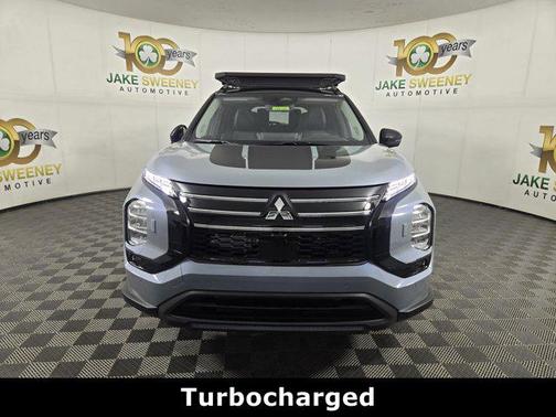 Moonstone Gray Metallic W/ Black Roof 2026 Mitsubishi Outlander Trail Edition S-AWC