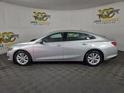 2022 Chevrolet Malibu FWD LT