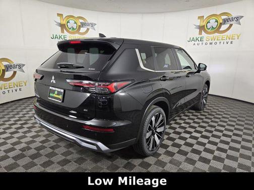 Black Diamond 2026 Mitsubishi Outlander SE 1.5T S-AWC