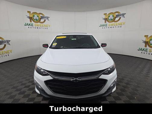 2022 Chevrolet Malibu FWD LT