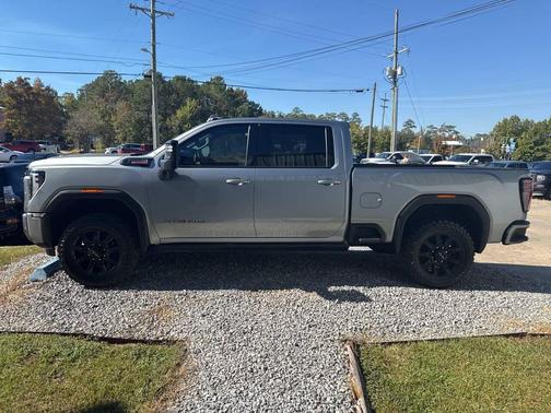 2024 GMC Sierra 2500 AT4