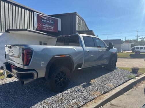 2024 GMC Sierra 2500 AT4