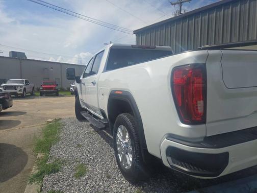 2020 GMC Sierra 2500 Denali