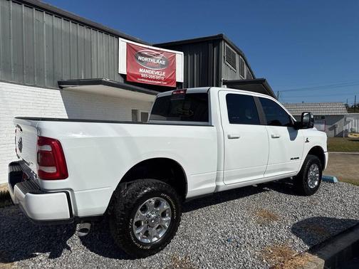 2024 RAM 2500 Laramie Crew Cab 4x4 6'4' Box