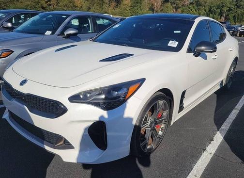 2019 Kia Stinger GT2