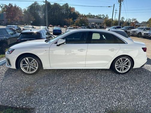 2024 Audi A4 45 S line Premium Plus