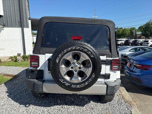 2018 Jeep Wrangler JK Unlimited Sahara