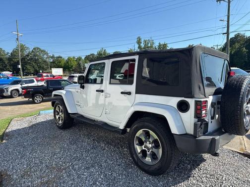 2018 Jeep Wrangler JK Unlimited Sahara