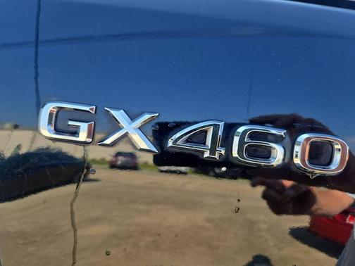 2023 Lexus GX 460 Premium