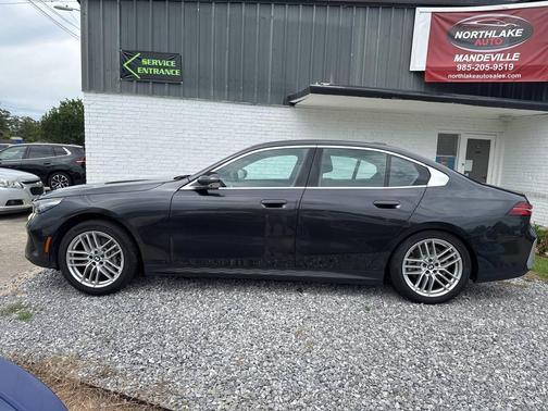 2025 BMW 530 i xDrive
