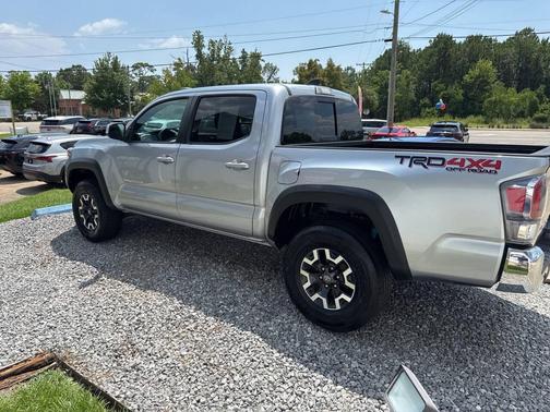 2022 Toyota Tacoma TRD Sport