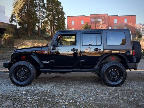 2010 Jeep Wrangler Unlimited Sport