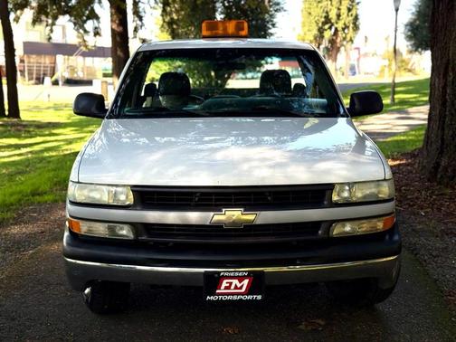 2002 Chevrolet Silverado 1500 Base