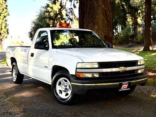 2002 Chevrolet Silverado 1500 Base