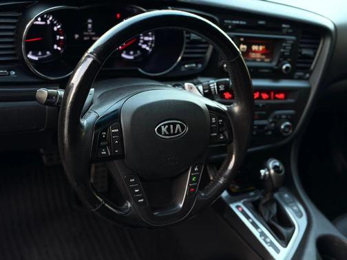 2012 Kia Optima SX