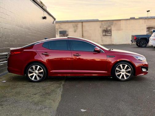2012 Kia Optima SX