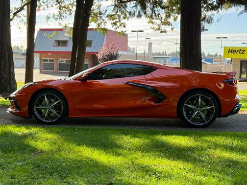 2020 Chevrolet Corvette Stingray w/2LT