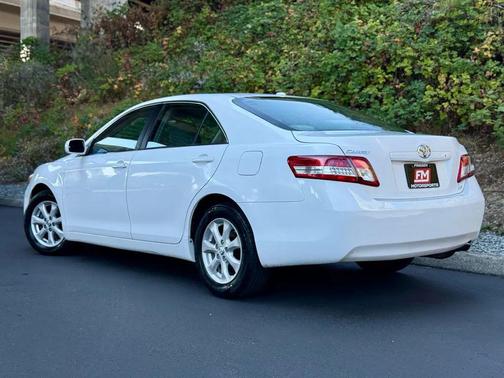 2011 Toyota Camry SE