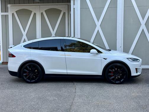 2017 Tesla Model X P100D