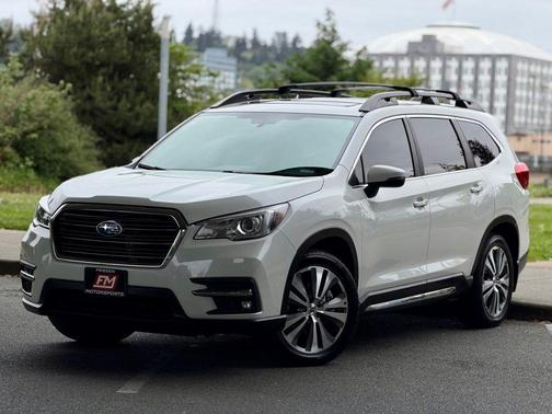 Crystal White Pearl 2020 Subaru Ascent Limited 7-Passenger