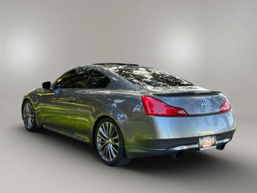 2013 INFINITI G37 Journey
