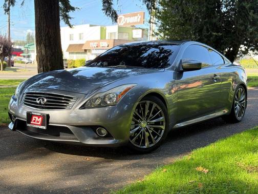 2013 INFINITI G37 Journey