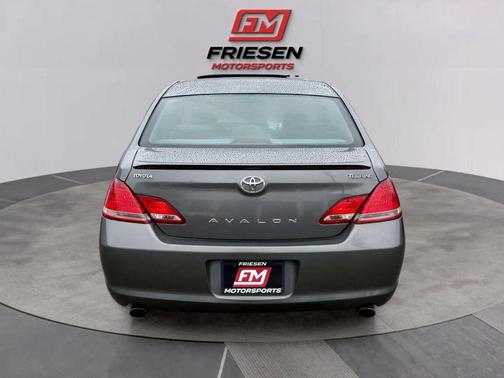 2005 Toyota Avalon Touring