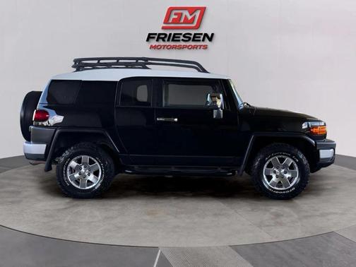 Used Toyota FJ Cruiser for Sale Under $30,000 Near Me | Cars.com