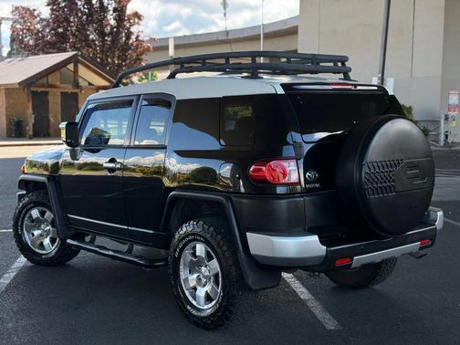 2007 Toyota FJ Cruiser Base