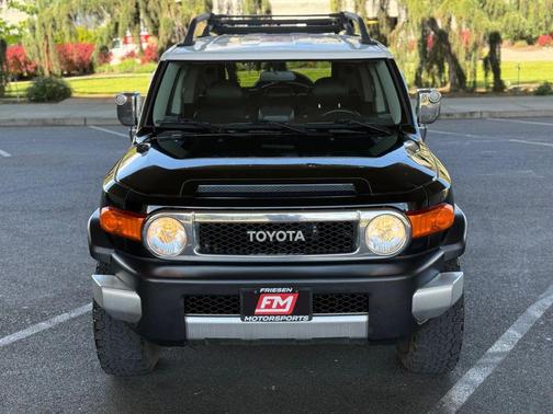 2007 Toyota FJ Cruiser Base