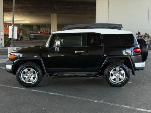 2007 Toyota FJ Cruiser Base