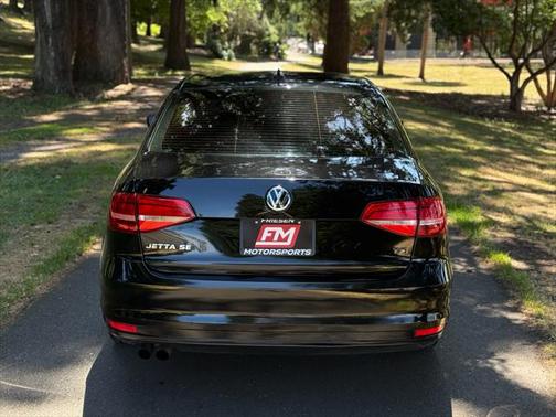 2015 Volkswagen Jetta 1.8T SE