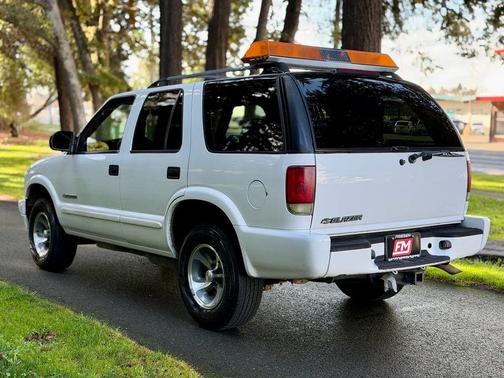 2004 Chevrolet Blazer LS