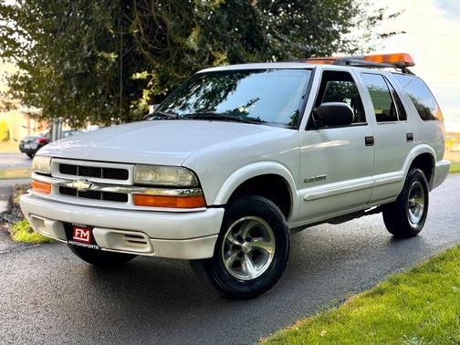 2004 Chevrolet Blazer LS