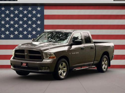 2012 RAM 1500 ST